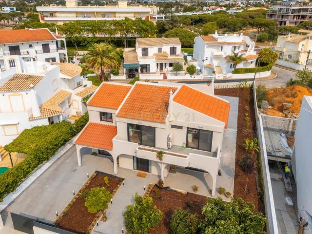Casa venda em Alto do Calhau, Faro