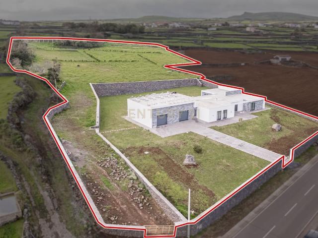 Casa venda em Açores, Vila De São Sebastião