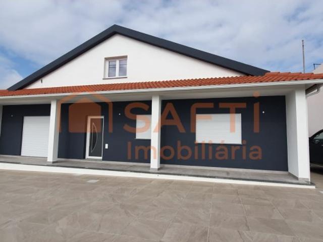 Casa venda em Peniche, Leiria