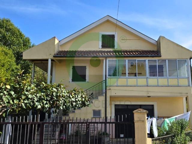 Casa venda em Edroso, Bragança