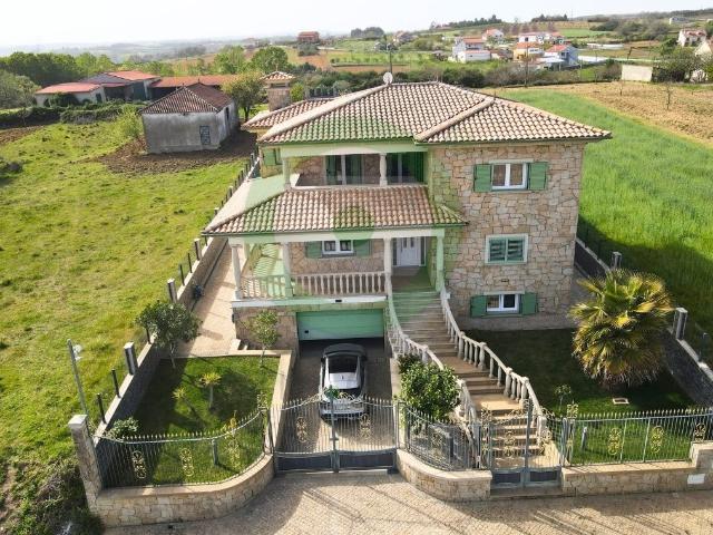 Casa venda em Argeriz, Vila Real