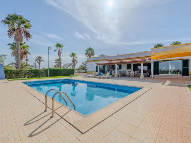 Vivenda venda em Cortelhas, Albufeira