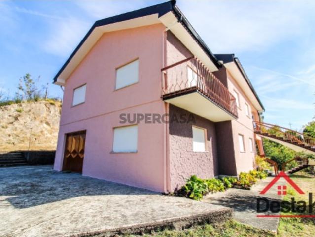Casa venda em Pouves, São Pedro Do Sul
