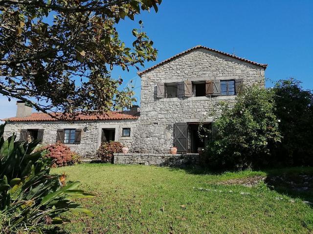 Casa venda em Afife, Viana do Castelo