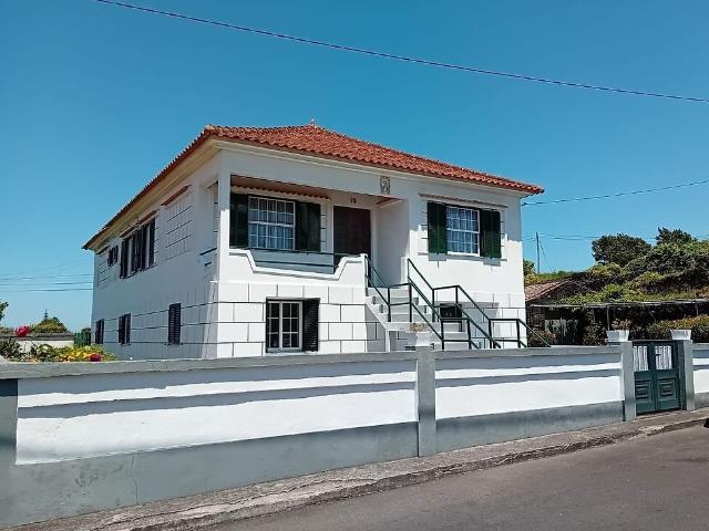 Casa venda em Madalena