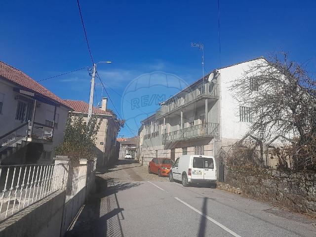 Casa venda em Vila Nova de Paiva, Vila Nova de Paiva, Alhais e Fráguas