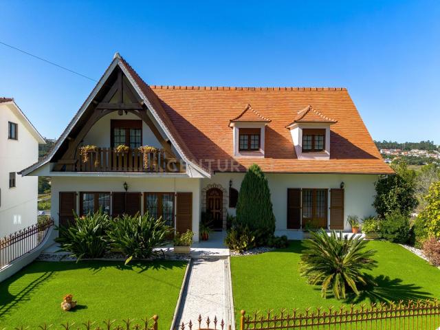 Casa venda em Casal dos Matos, Leiria