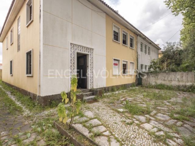 Casa venda em Bairro de Santa Cruz de Benfica, Lisboa