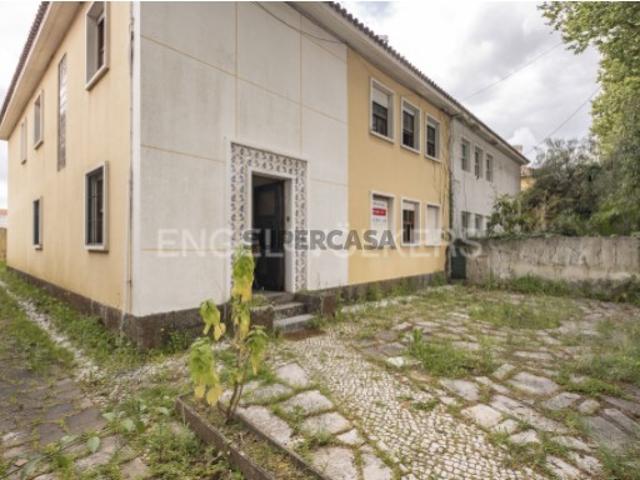Casa venda em Bairro de Santa Cruz de Benfica, Lisboa