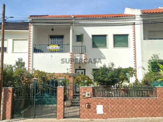 Casa venda em Paivas, Seixal
