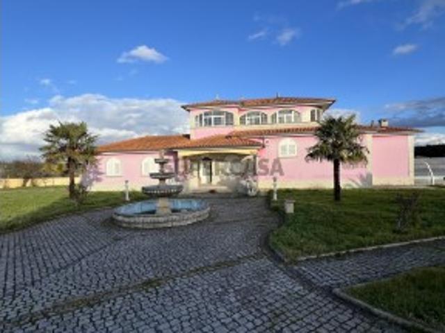 Casa venda em Chaves, Vila Real