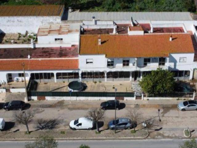 Casa venda em Estômbar, Faro