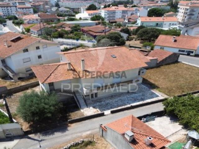 Casa venda em Ourém, Santarém