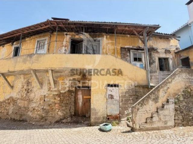 Casa venda em Vale de Madeiro, Mirandela