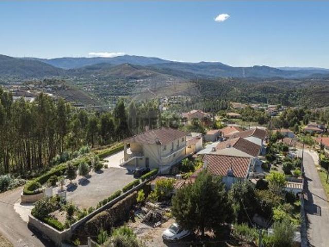 Casa venda em Veade, Gagos e Molares, Celorico de Basto