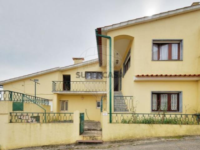 Casa venda em Almonda, Torres Novas