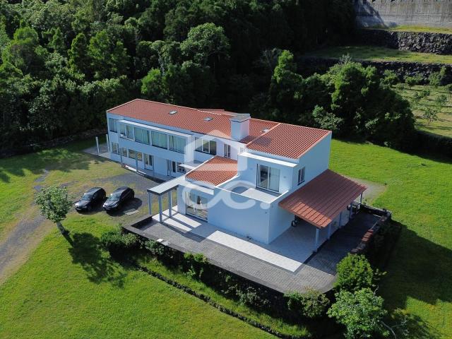 Casa venda em Açores, Ilha Terceira
