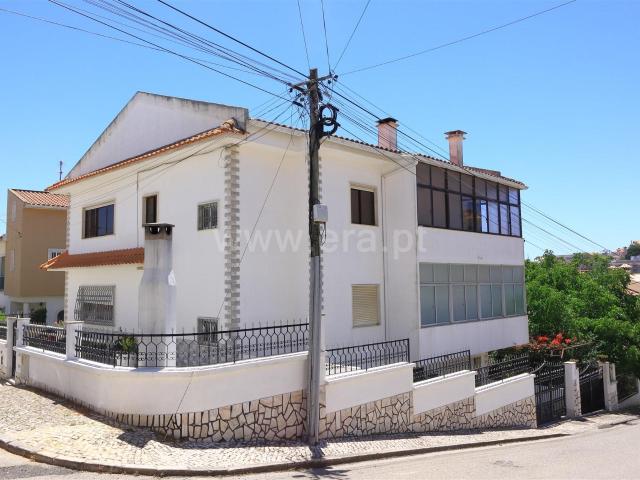 Vivenda venda em Bairro do Casal da Caróchia, Odivelas