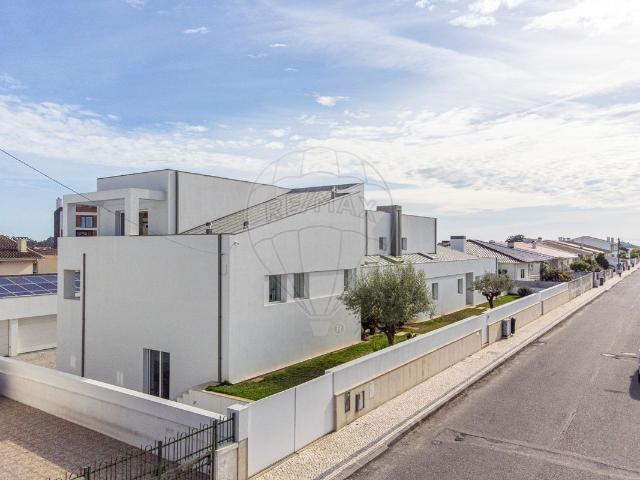 Casa venda em Santa Maria Da Feira, Aveiro