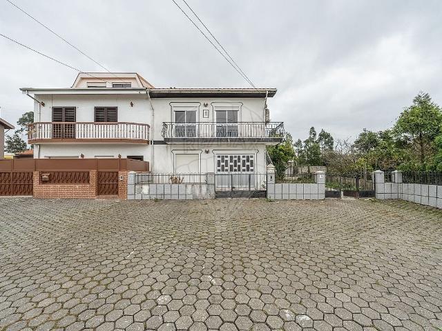 Casa venda em Serzedo, Vila Nova de Gaia