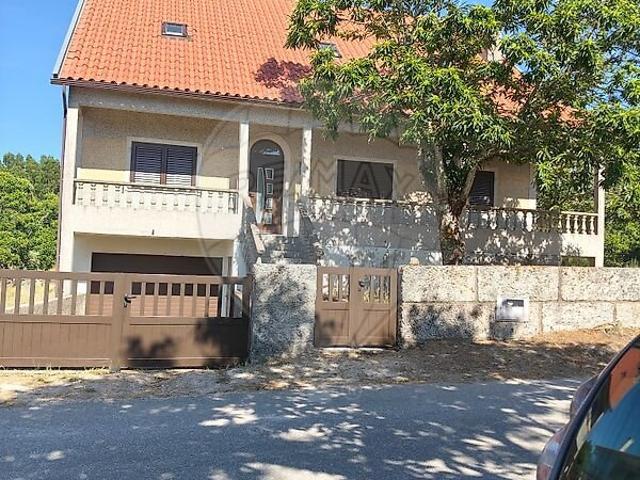 Casa venda em Cerdeira, Touro