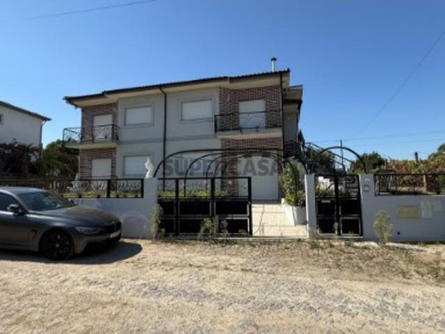 Casa venda em Adaúfe, Braga