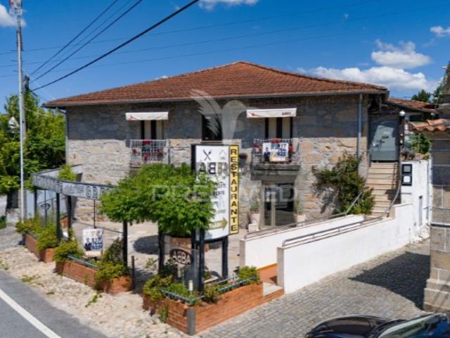 Casa venda em Póvoa De Lanhoso, Águas Santas