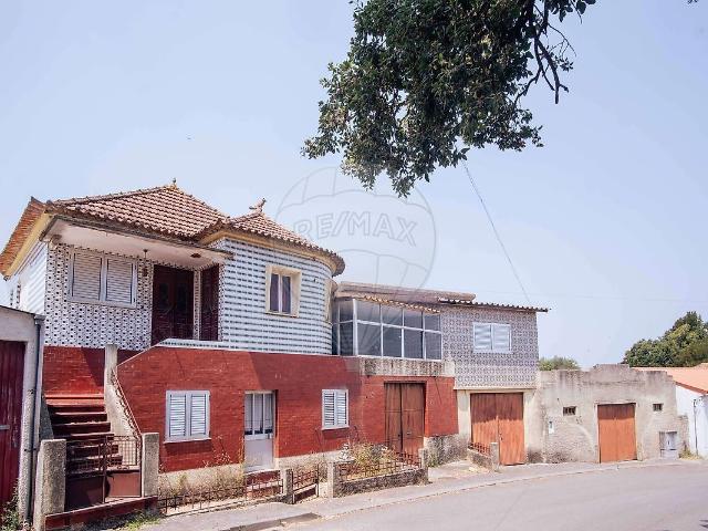 Casa venda em Oliveira Do Bairro, Aveiro