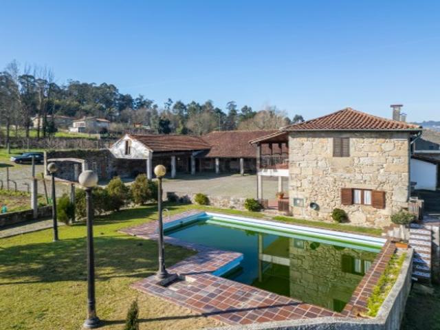 Casa venda em Amares, Avenida