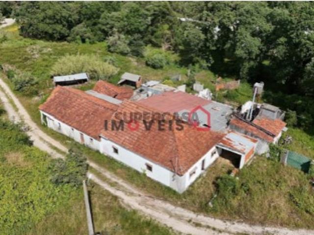 Casa venda em Pedreiras, Porto de Mós