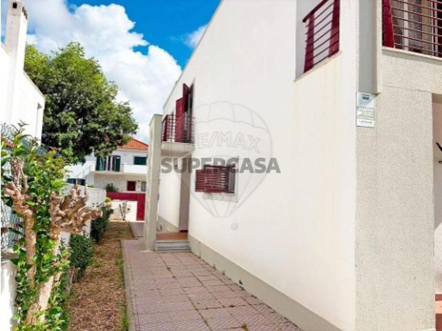 Casa venda em Beja (Salvador e Santa Maria da Feira), Beja