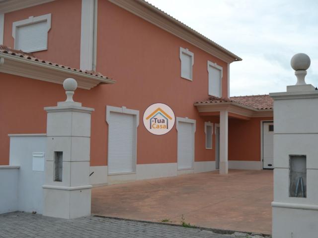 Casa venda em Bidoeira De Cima, Mata da Bidoeira