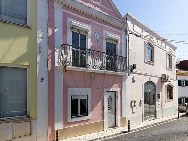 Casa venda em Fanhões, Loures