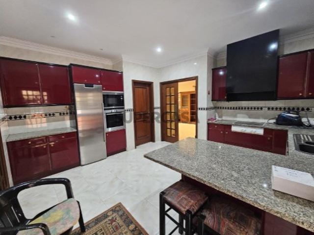 Casa venda em Arcozelo, Vila Nova de Gaia