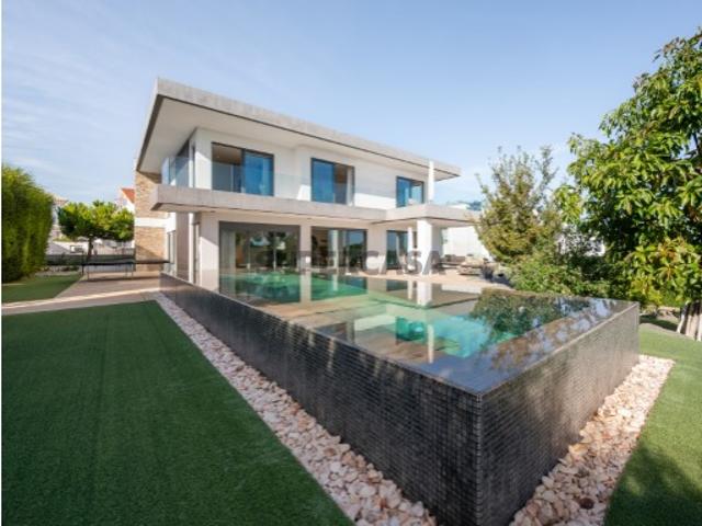 Casa venda em Nova Oeiras, Oeiras