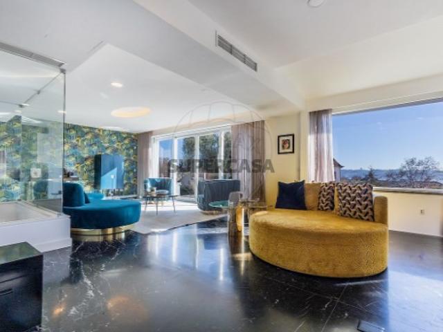 Casa venda em São Francisco Xavier, Lisboa