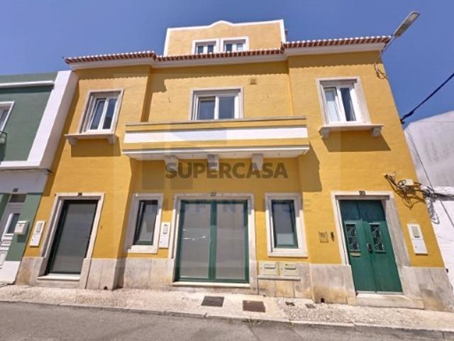 Prédio venda em Peniche, Leiria