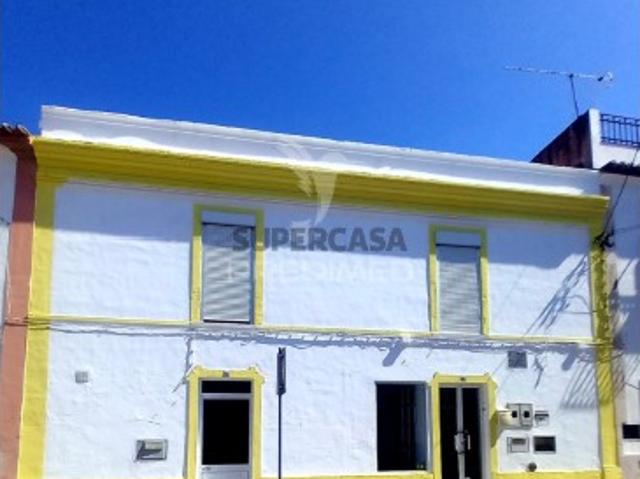Casa venda em Bairro António Festas, Redondo