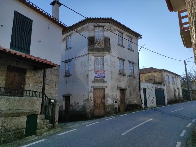 Casa venda em Nespereira, Gouveia