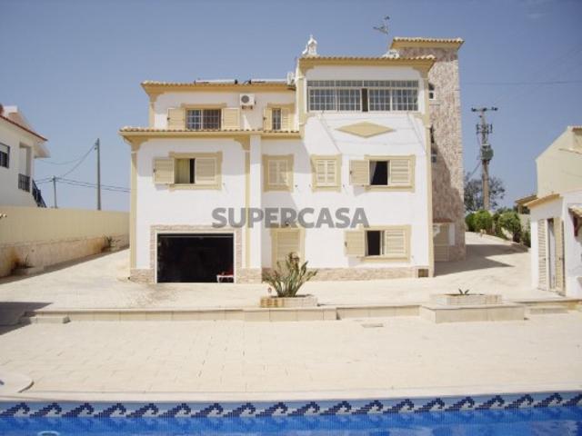 Casa venda em Albufeira e Olhos de Água, Albufeira