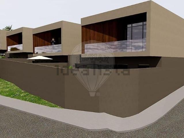 Casa venda em Póvoa De Lanhoso, Braga