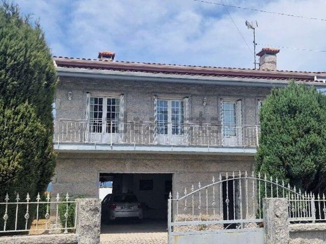 Casa venda em Parada Do Bouro, Braga