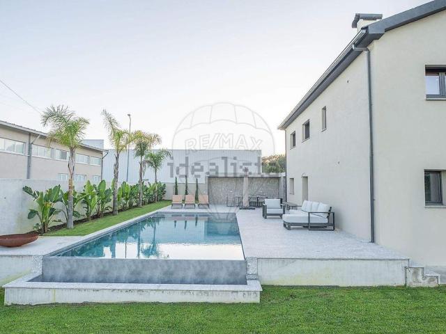 Casa venda em Taíde, Póvoa de Lanhoso