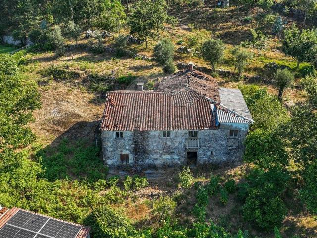 Casa venda em Ralde, Póvoa De Lanhoso
