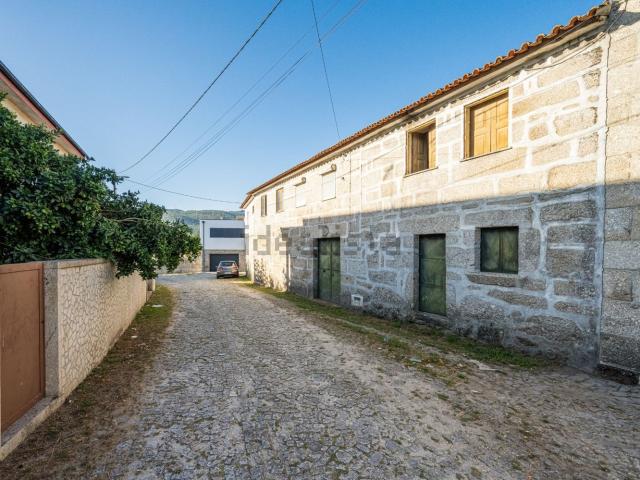 Casa venda em Póvoa De Lanhoso, Braga