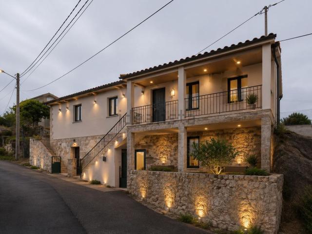 Casa venda em Póvoa De Lanhoso, Braga