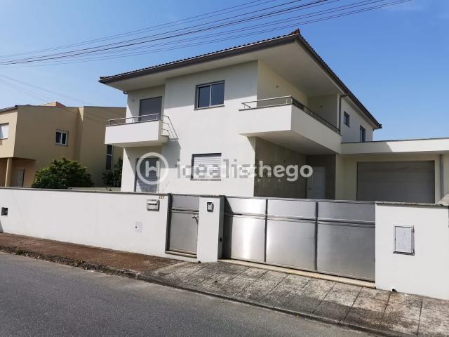 Casa venda em Tamel (São Veríssimo), Arcozelo