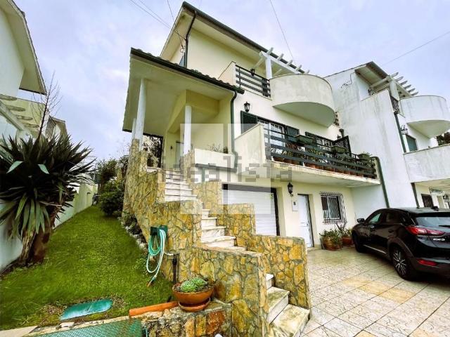 Casa venda em Carritos, Tavarede