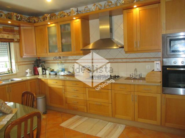 Casa venda em Carritos, Tavarede