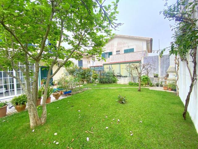 Casa venda em Carritos, Tavarede